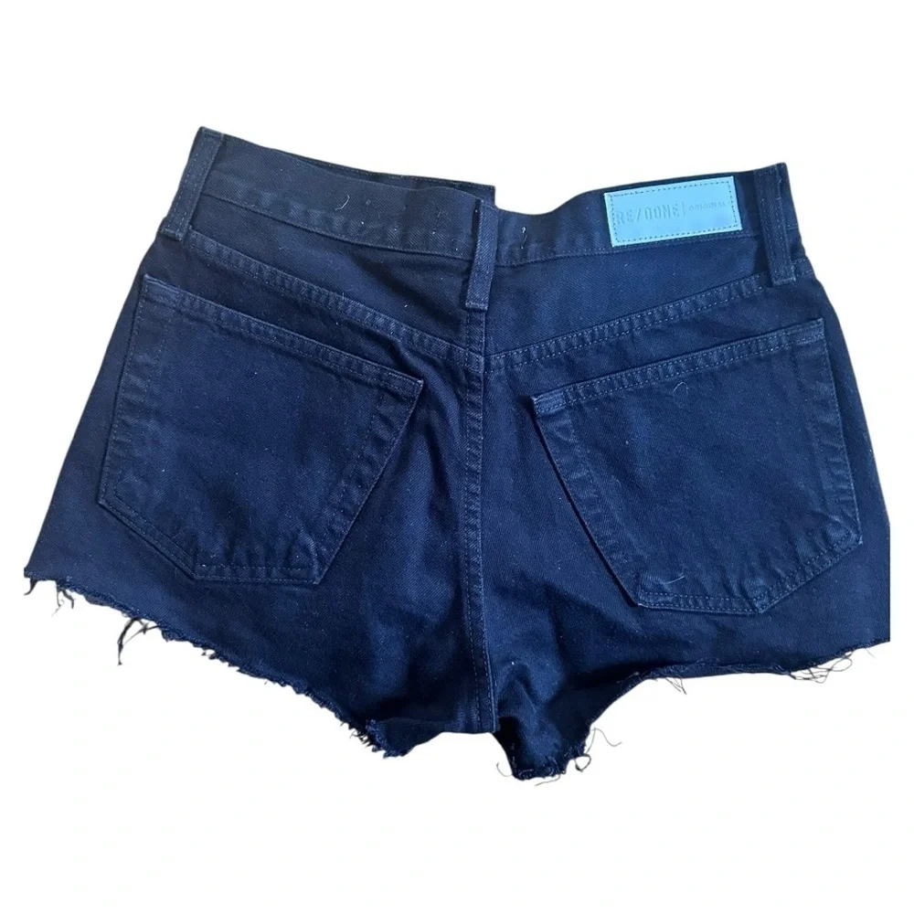 RE/DONE Boho Trendy Black High Rise Denim Shorts – Cutoff Raw Hem, Size 27